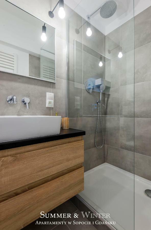 Family Luxury Green Apartment 1-6, 2 Sypialnie I Studio, 52 M2 Гданськ Екстер'єр фото
