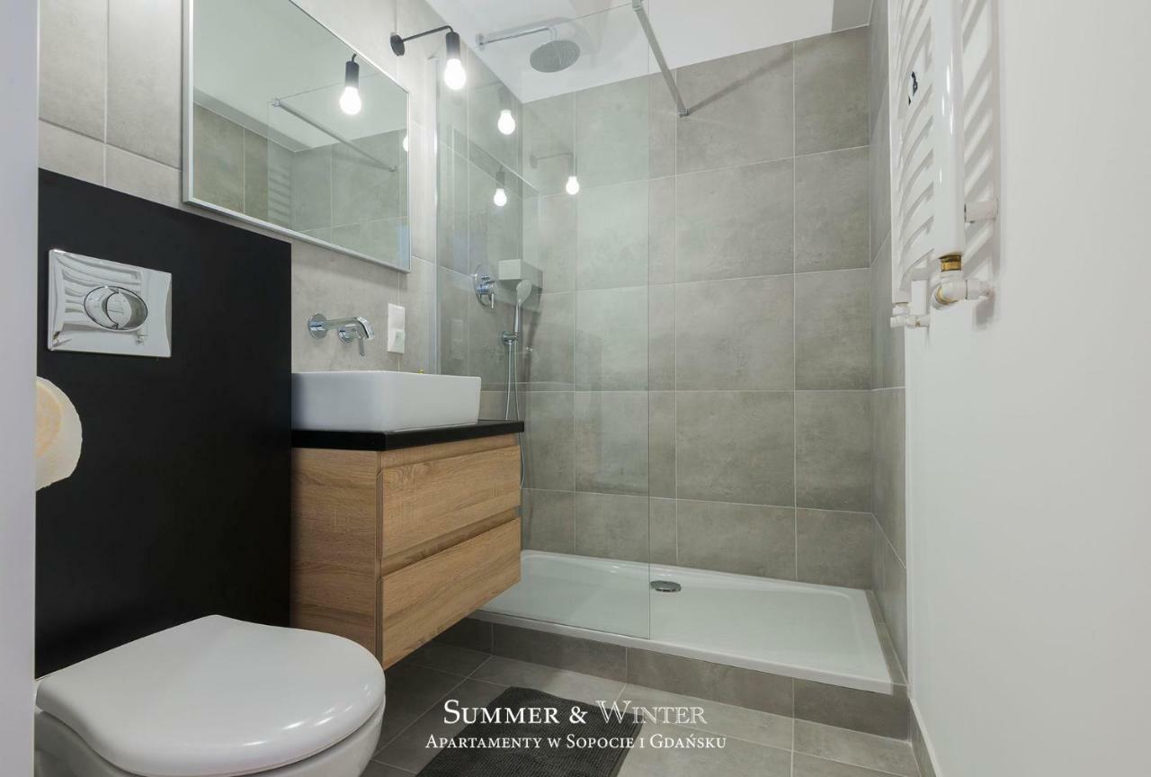 Family Luxury Green Apartment 1-6, 2 Sypialnie I Studio, 52 M2 Гданськ Екстер'єр фото